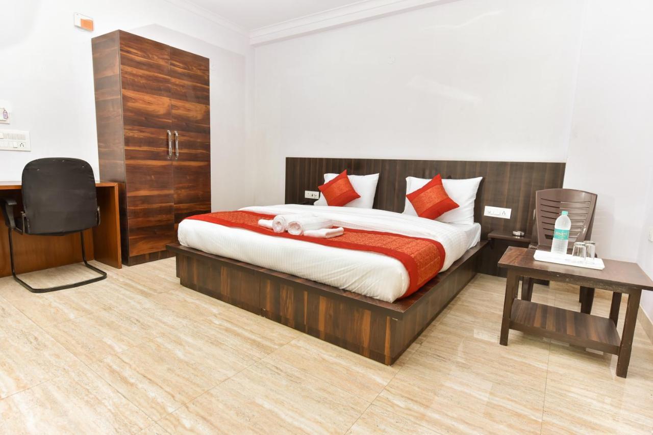 Hotel Luxury Collection Gurgáon Kültér fotó