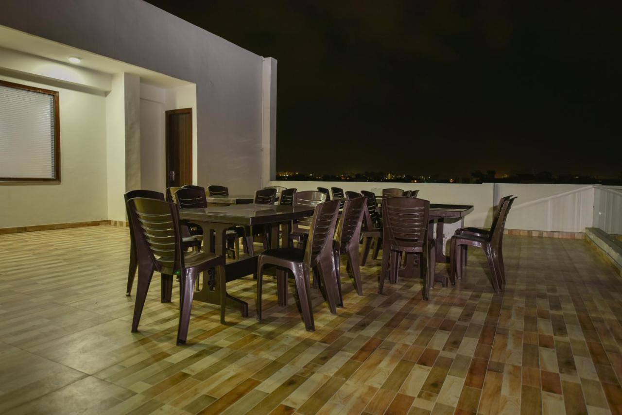 Hotel Luxury Collection Gurgáon Kültér fotó