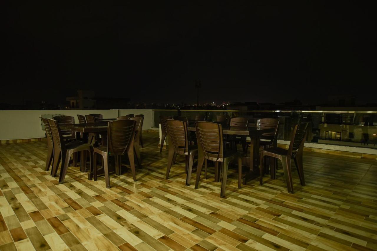 Hotel Luxury Collection Gurgáon Kültér fotó