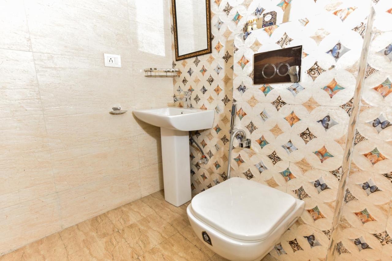 Hotel Luxury Collection Gurgáon Kültér fotó
